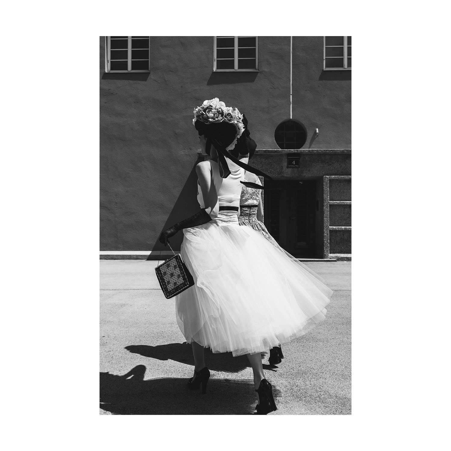 Jenni Koller, Carola tutu